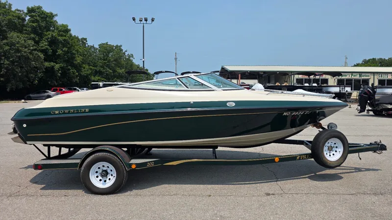 Slide: The Image of Crownline Boats Crownline 202VR 1997 - 4