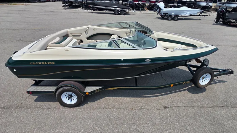 Slide: The Image of Crownline Boats Crownline 202VR 1997 - 24