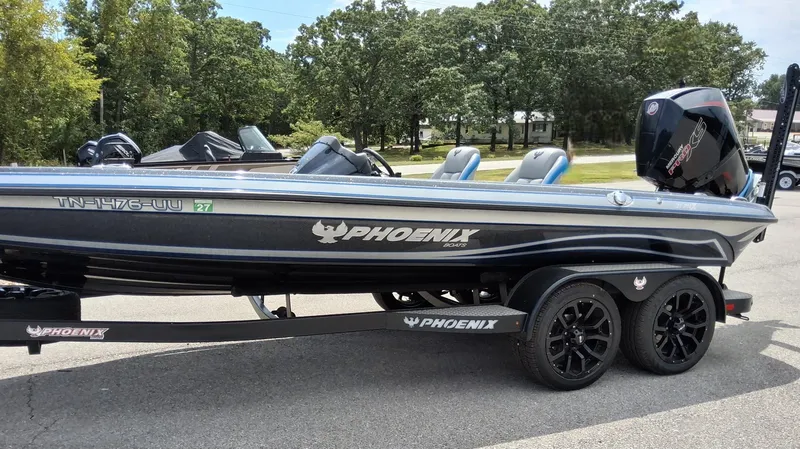 Slide: The Image of Phoenix Bass Boat 21 PHX 2019 - 13