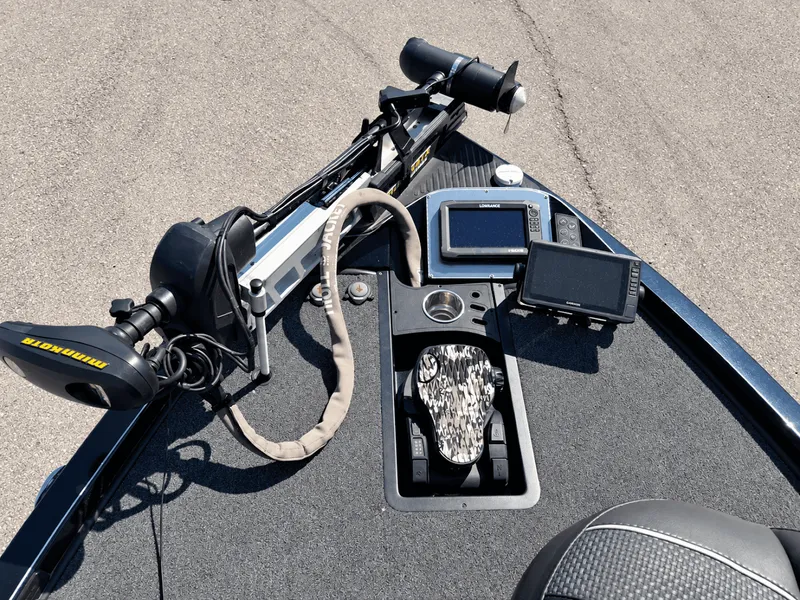 Slide: The Image of Ranger 521C 2019 - 14