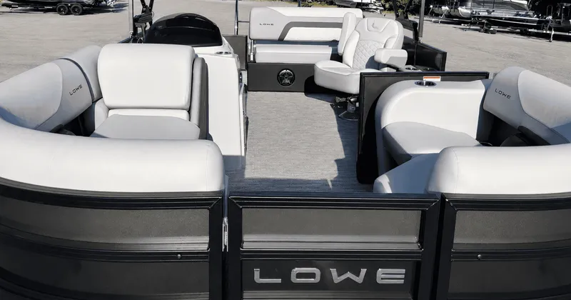 Slide: The Image of Lowe SS 230 DL 2027 - 14