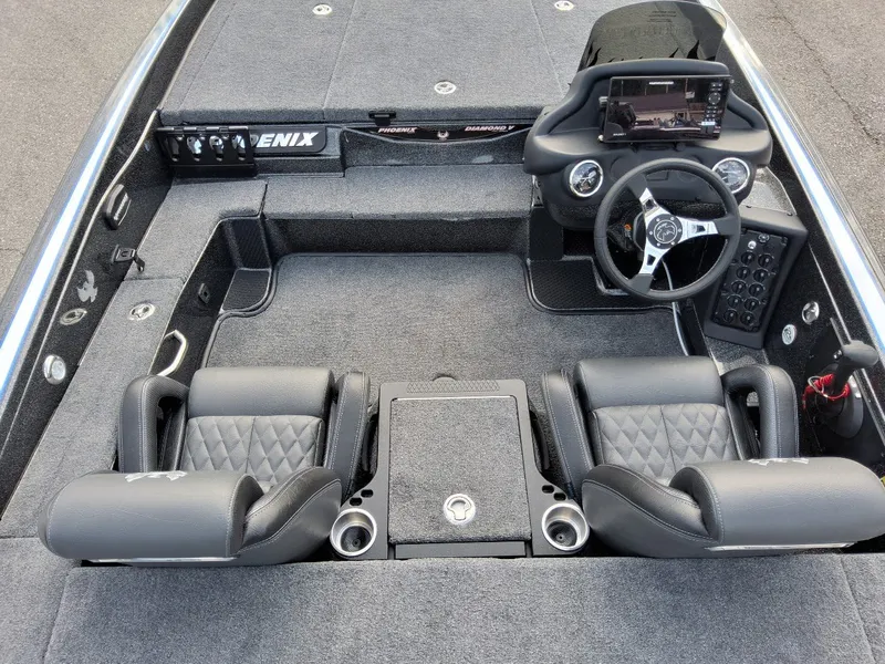 Slide: The Image of Phoenix Bass Boat 819ZXL 2027 - 17