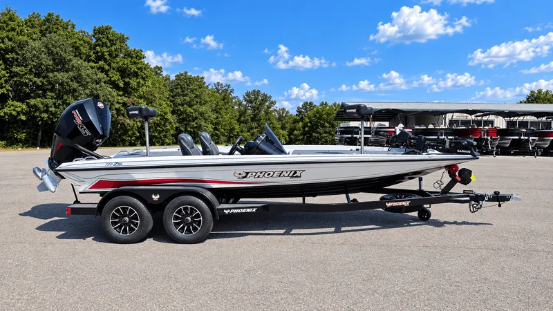 Slide: The Image of Phoenix Bass Boat 720 ZXL 2027 - 12