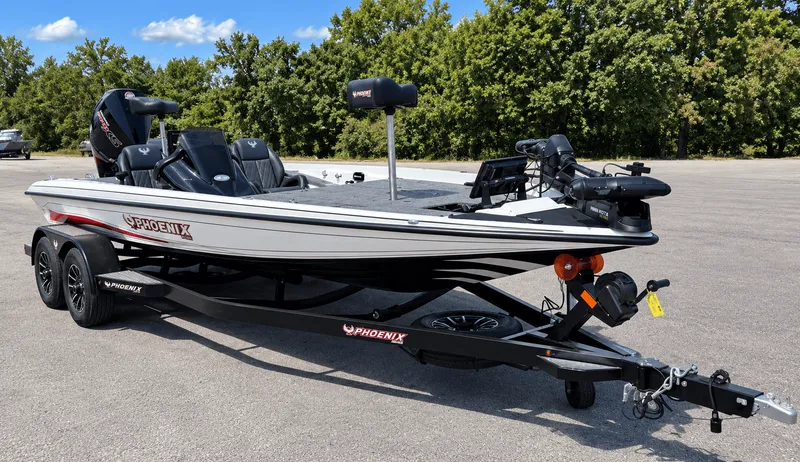 Slide: The Image of Phoenix Bass Boat 720 ZXL 2027 - 10