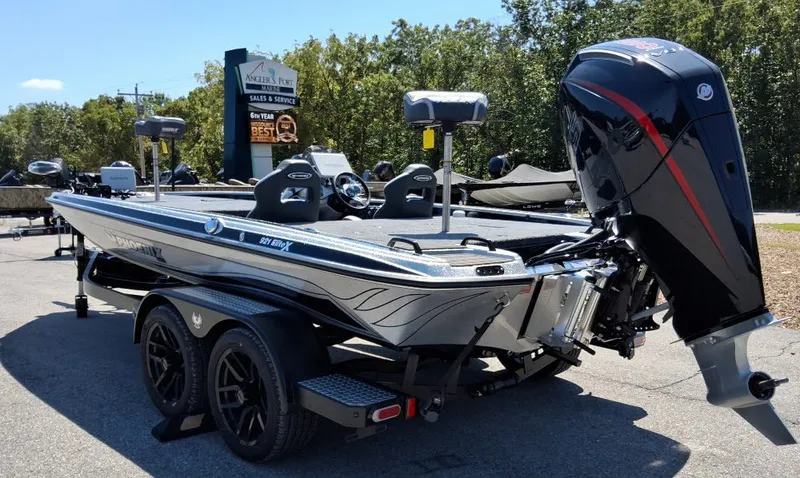 Slide: The Image of Phoenix Bass Boat 921 Elite X 2027 - 6
