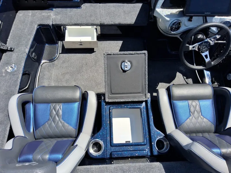 Slide: The Image of Phoenix Bass Boat 921 Elite X 2027 - 20