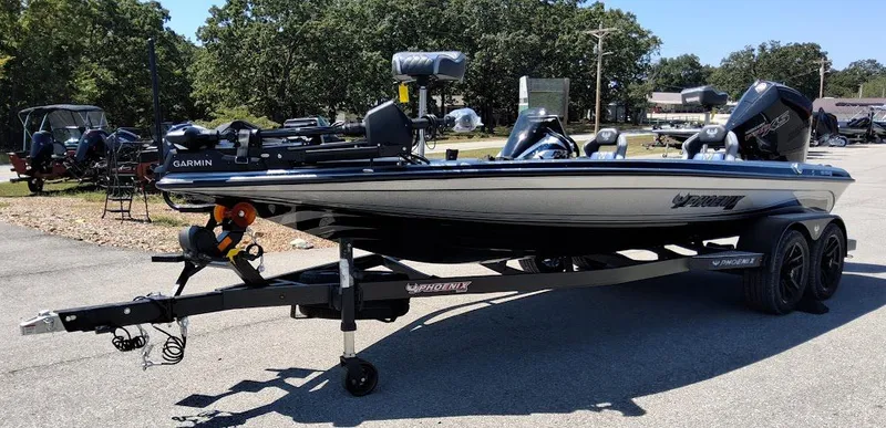 Slide: The Image of Phoenix Bass Boat 921 Elite X 2027 - 8