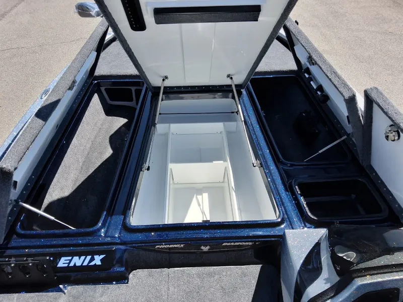 Slide: The Image of Phoenix Bass Boat 921 Elite X 2027 - 14