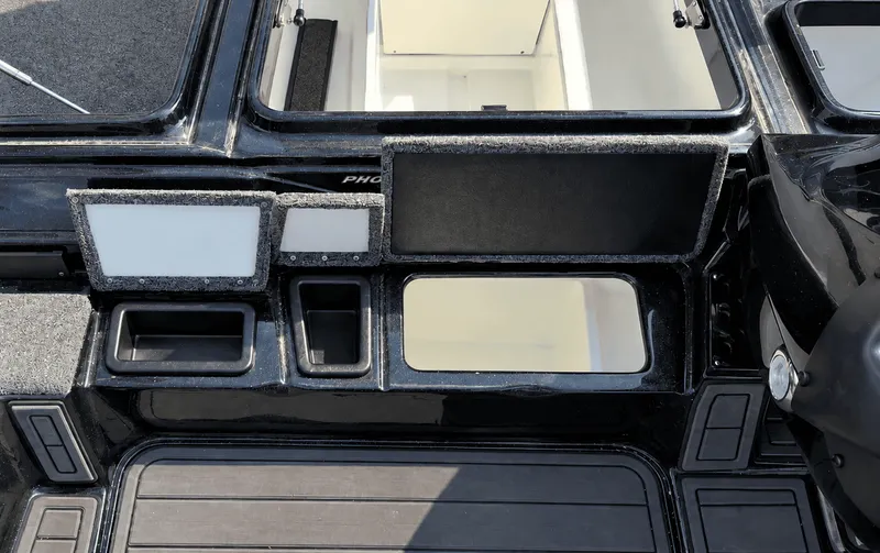 Slide: The Image of Phoenix Bass Boat 920 Elite 2024 - 23