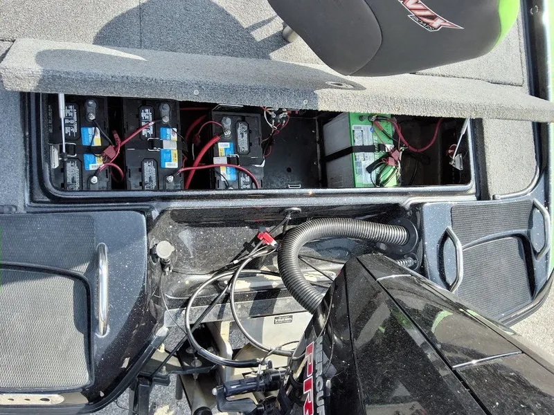 Slide: The Image of Phoenix Bass Boat 920 Elite 2024 - 27
