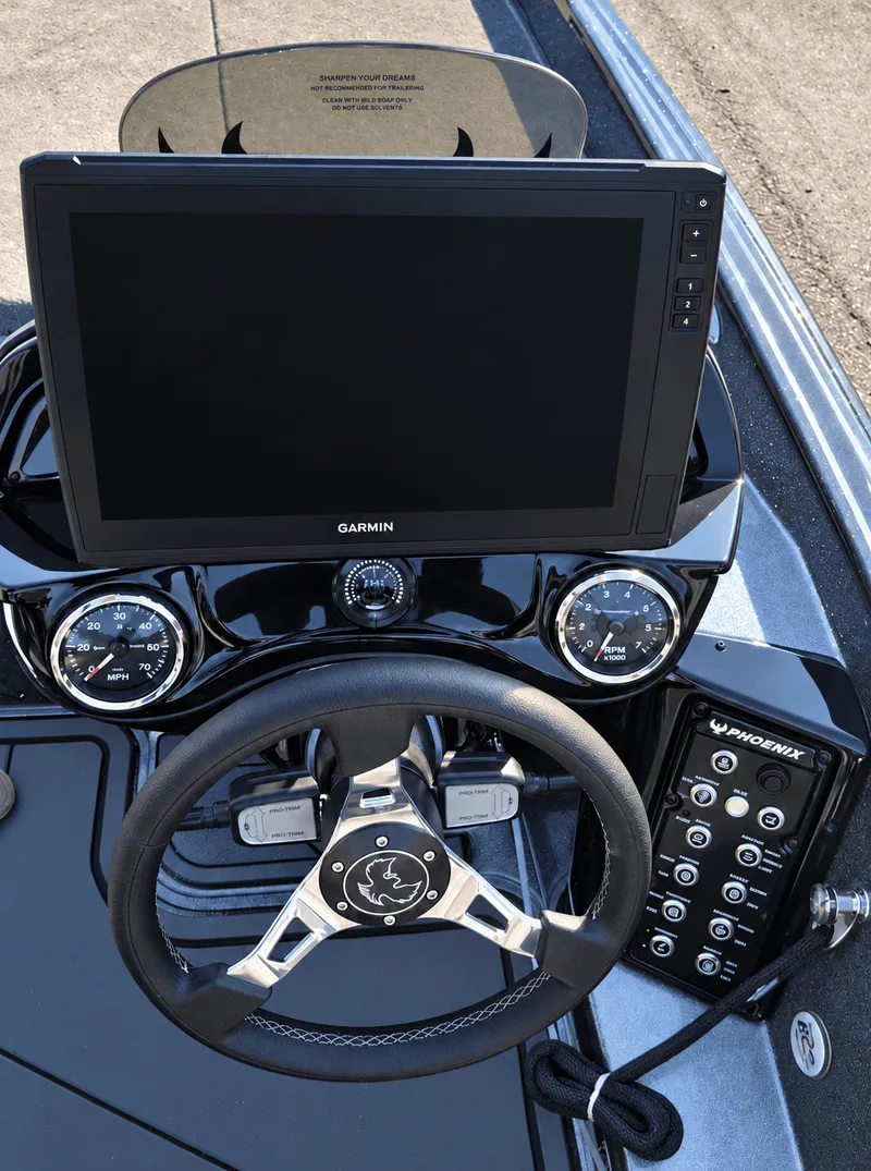 Slide: The Image of Phoenix Bass Boat 21 LXE 2027 - 29