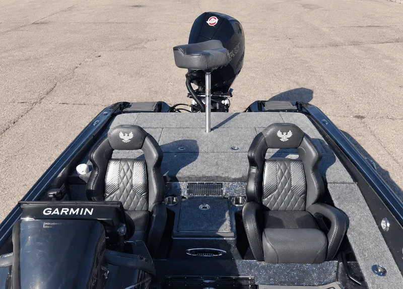 Slide: The Image of Phoenix Bass Boat 21 LXE 2027 - 22