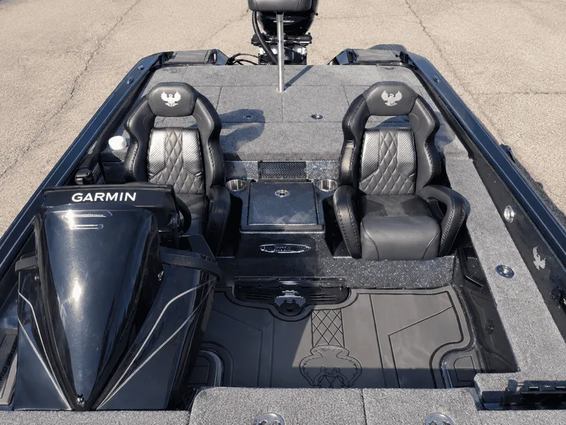 Slide: The Image of Phoenix Bass Boat 21 LXE 2027 - 18