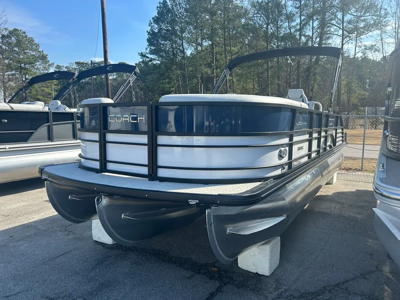The Image of Coach Pontoons 243 FLC 2026 - 0