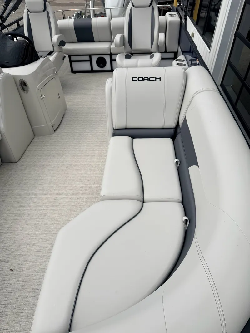 Slide: The Image of Coach Pontoons 243 FLC 2026 - 20