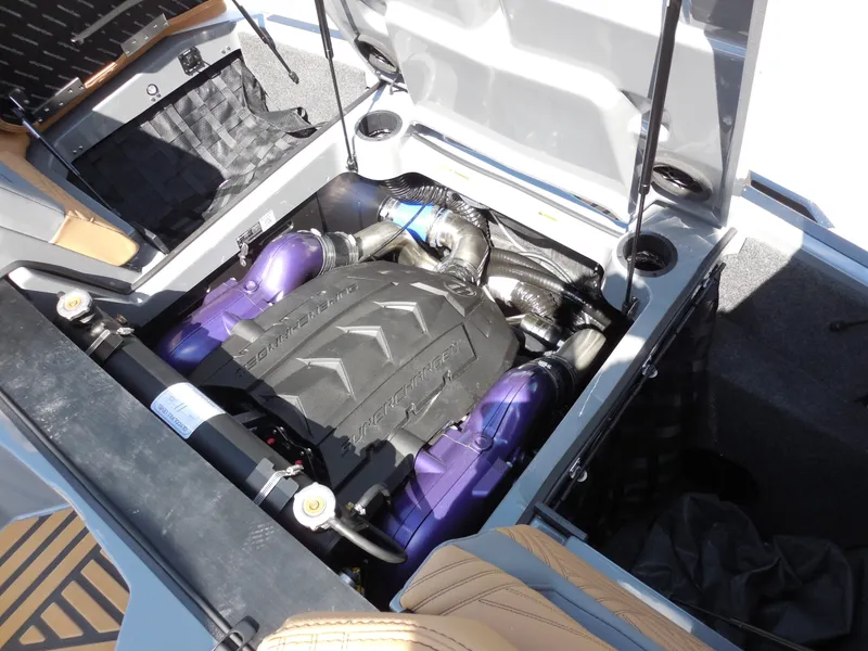 Slide: The Image of MasterCraft Xstar 25 2026 - 23