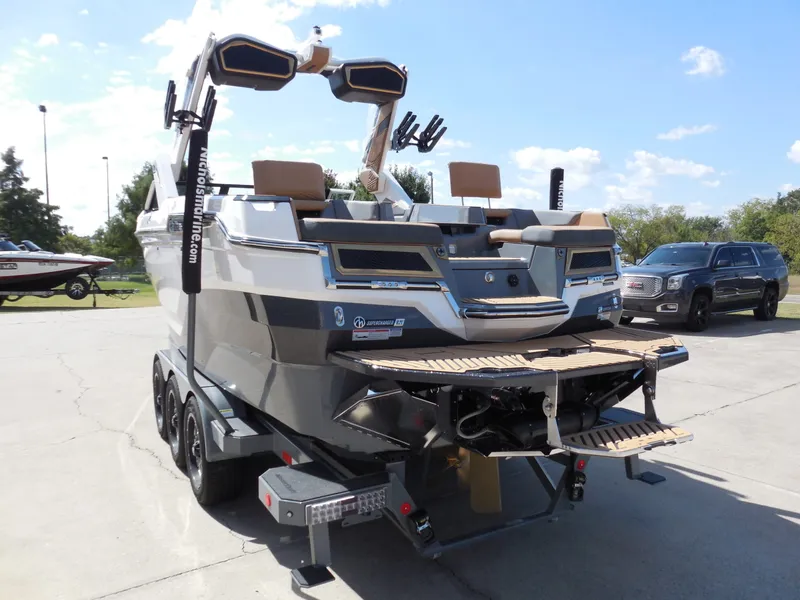 Slide: The Image of MasterCraft Xstar 25 2026 - 3