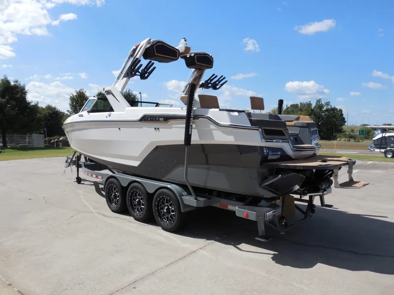 Slide: The Image of MasterCraft Xstar 25 2026 - 5