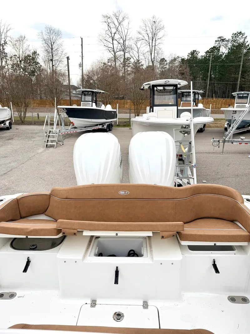 Slide: The Image of Sea Hunt Ultra 275 SE 2025 - 19