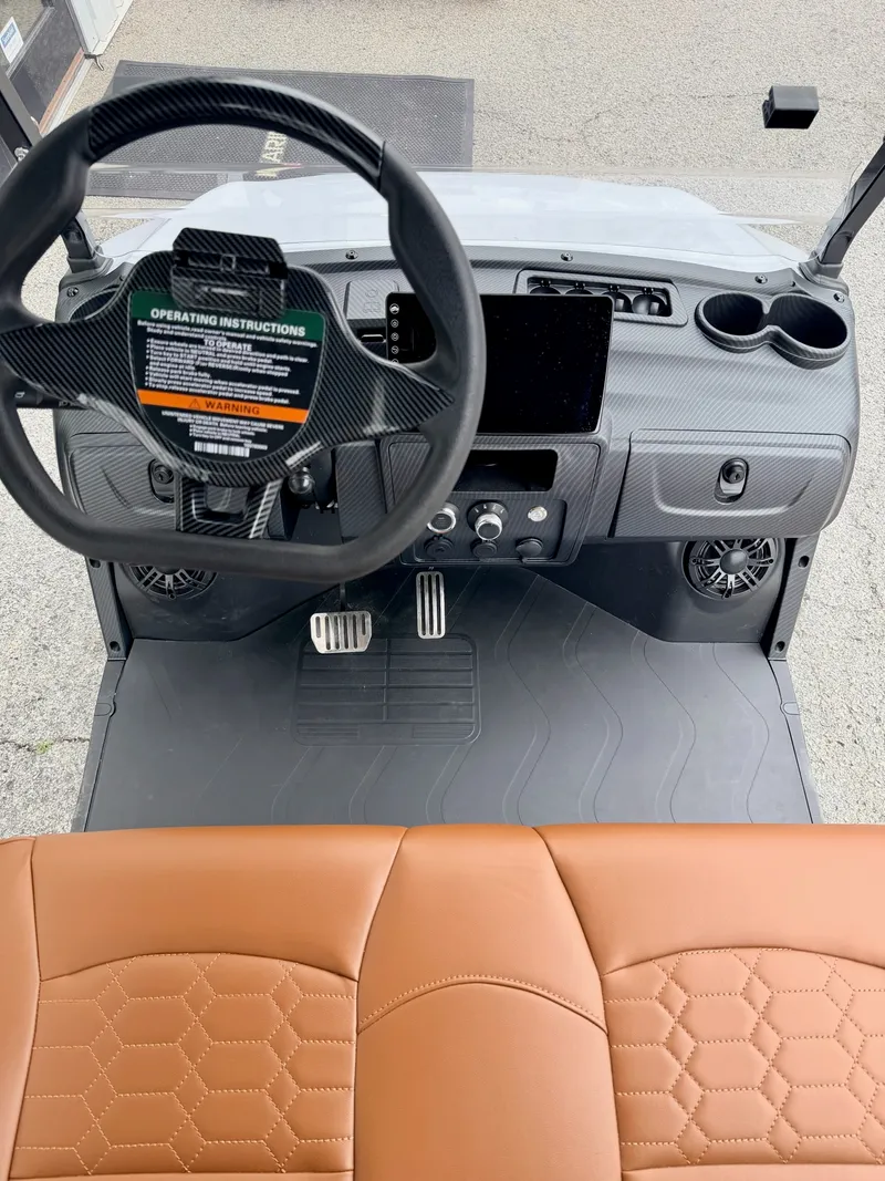 Slide: The Image of Voyager Commander 2026 - 11