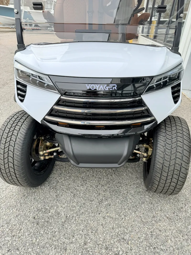 Slide: The Image of Voyager Commander 2026 - 2