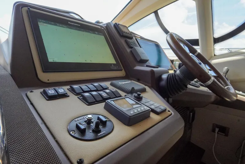 Slide: The Image of Azimut 54 2015 - 109