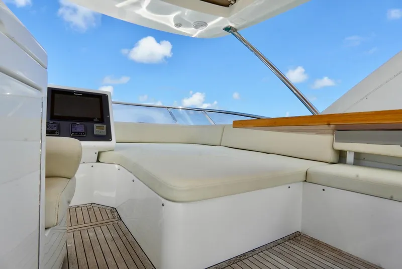 Slide: The Image of Azimut 54 2015 - 81