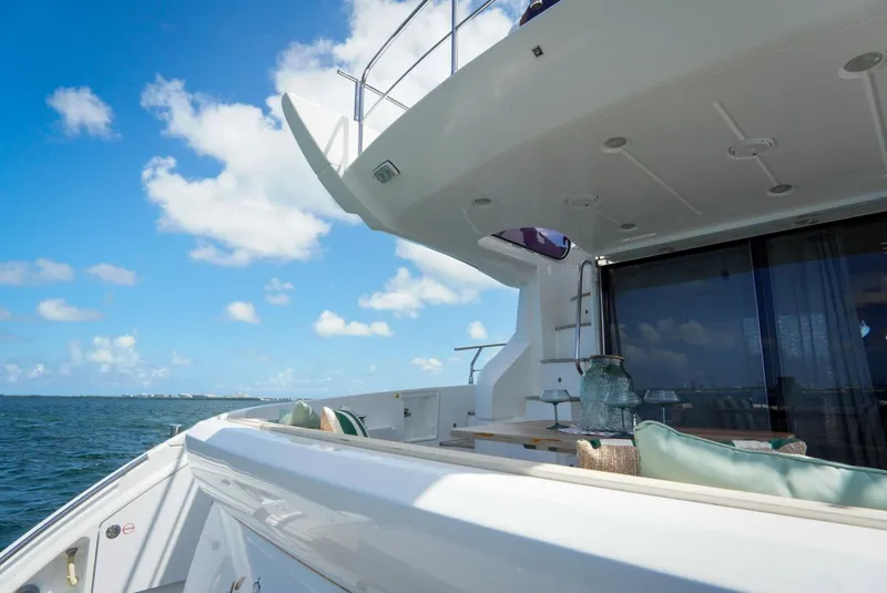 Slide: The Image of Azimut 54 2015 - 45