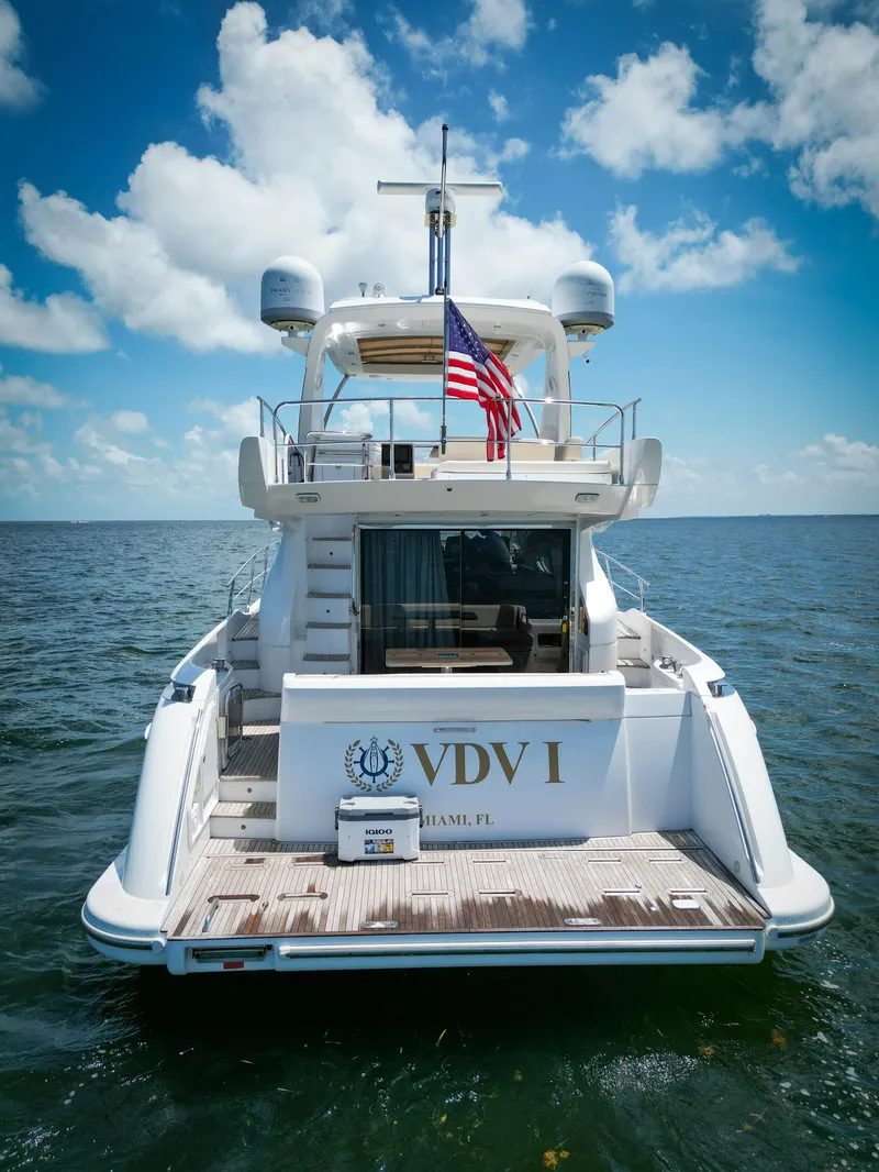 Slide: The Image of Azimut 54 2015 - 25
