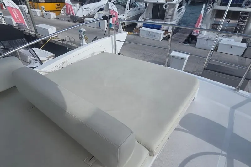 Slide: The Image of Azimut 54 2015 - 90