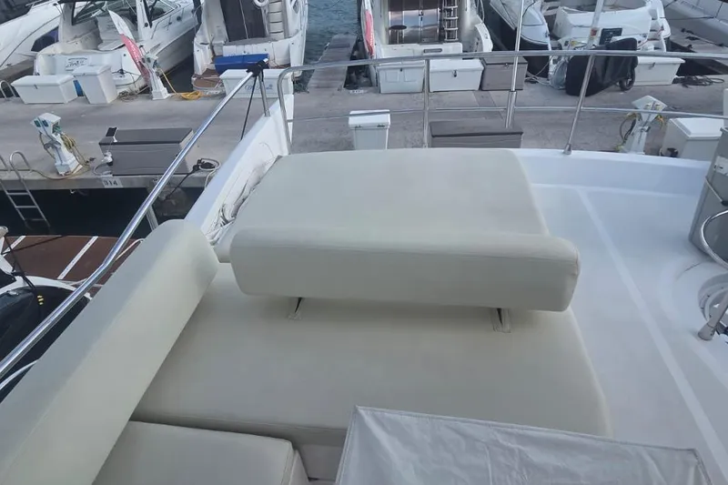Slide: The Image of Azimut 54 2015 - 86