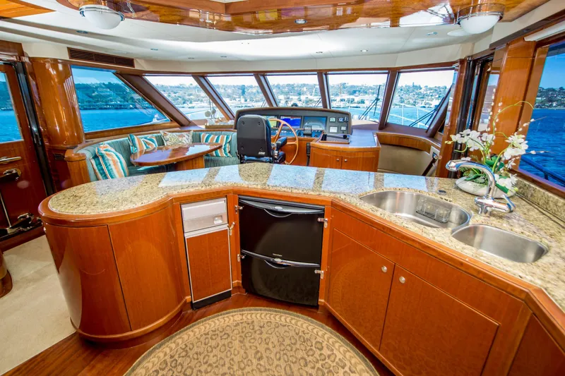 Slide: The Image of Ocean Alexander 80 Cockpit Motoryacht 2009 - 12