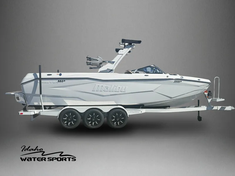 The Image of Malibu 25 LSV 2027 - undefined