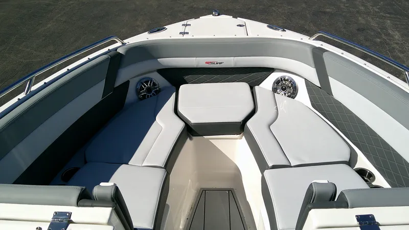 Slide: The Image of Chaparral GTS 6 2026 - 22