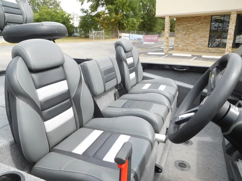 Slide: The Image of Ranger RT198P 2024 - 12