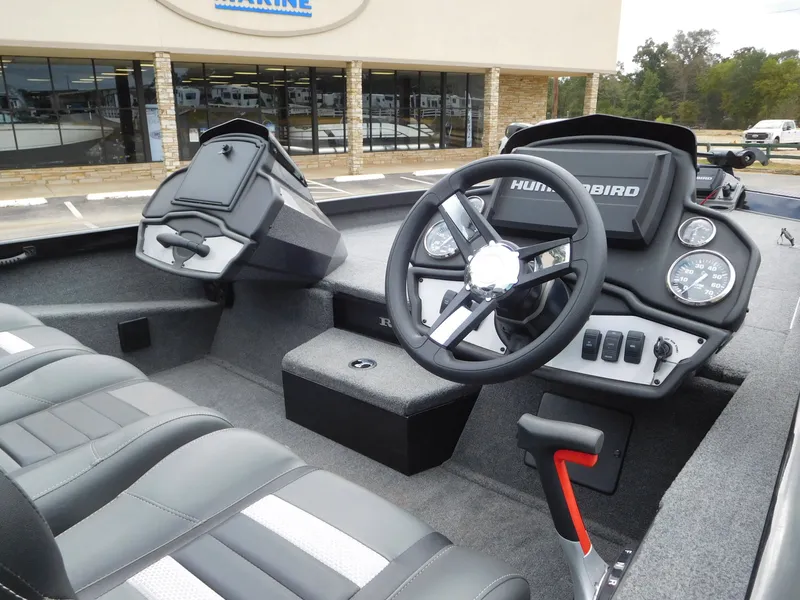 Slide: The Image of Ranger RT198P 2024 - 17