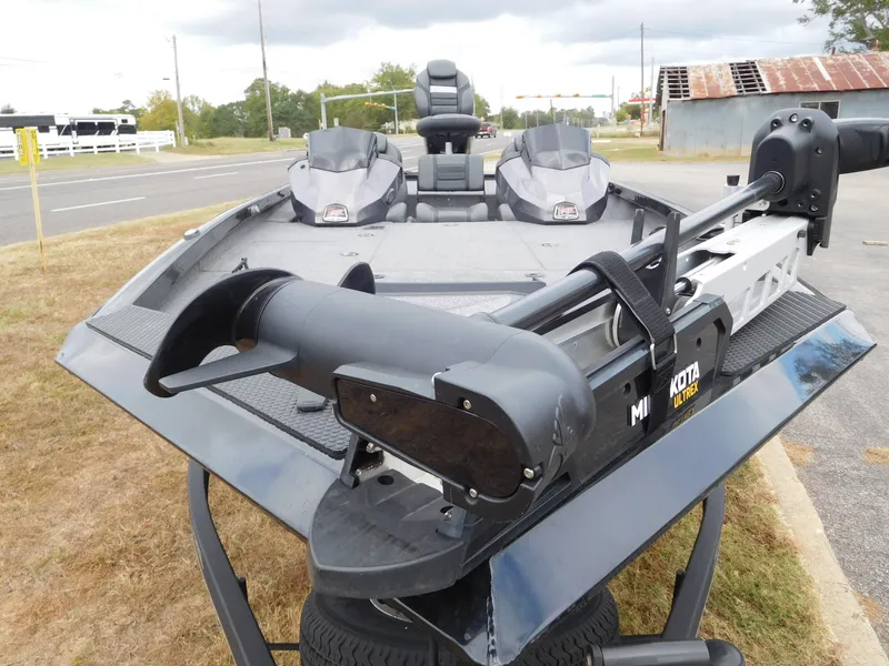 Slide: The Image of Ranger RT198P 2024 - 20