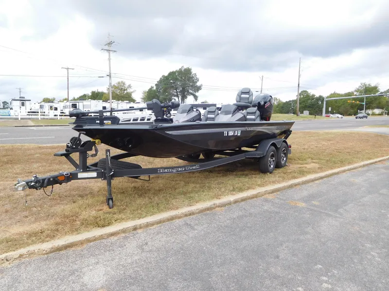 Slide: The Image of Ranger RT198P 2024 - 6