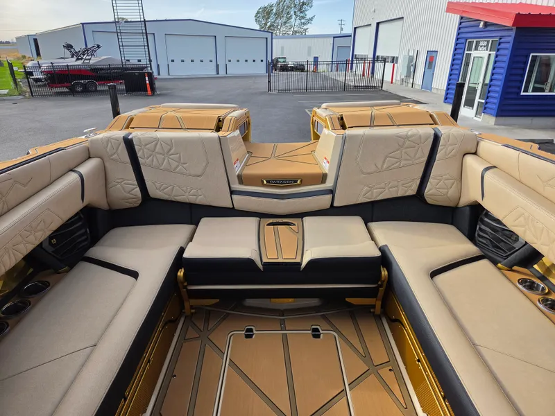 Slide: The Image of Nautique Paragon G25 2027 - 16