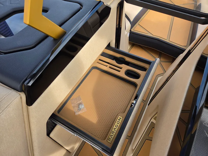 Slide: The Image of Nautique Paragon G25 2027 - 24