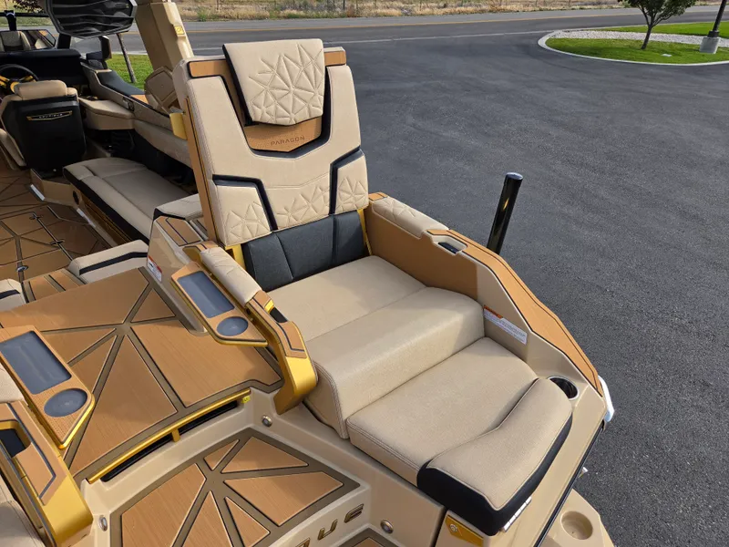 Slide: The Image of Nautique Paragon G25 2027 - 11