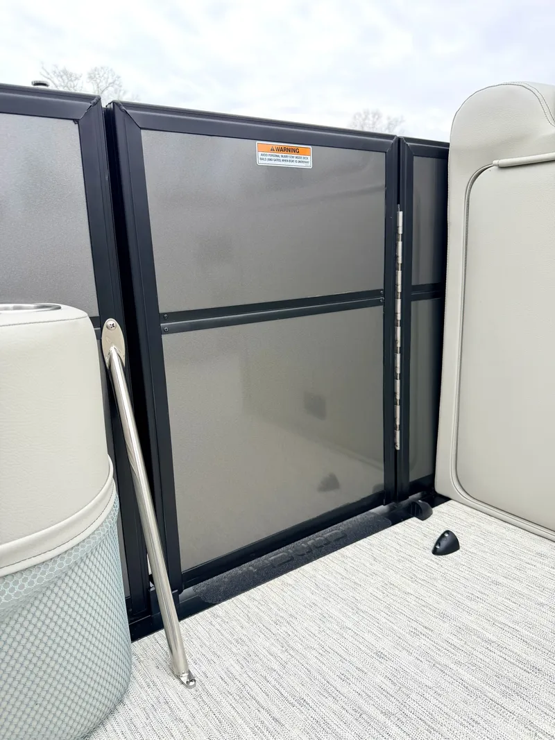 Slide: The Image of Coach Pontoons 223 RFC 2026 - 15