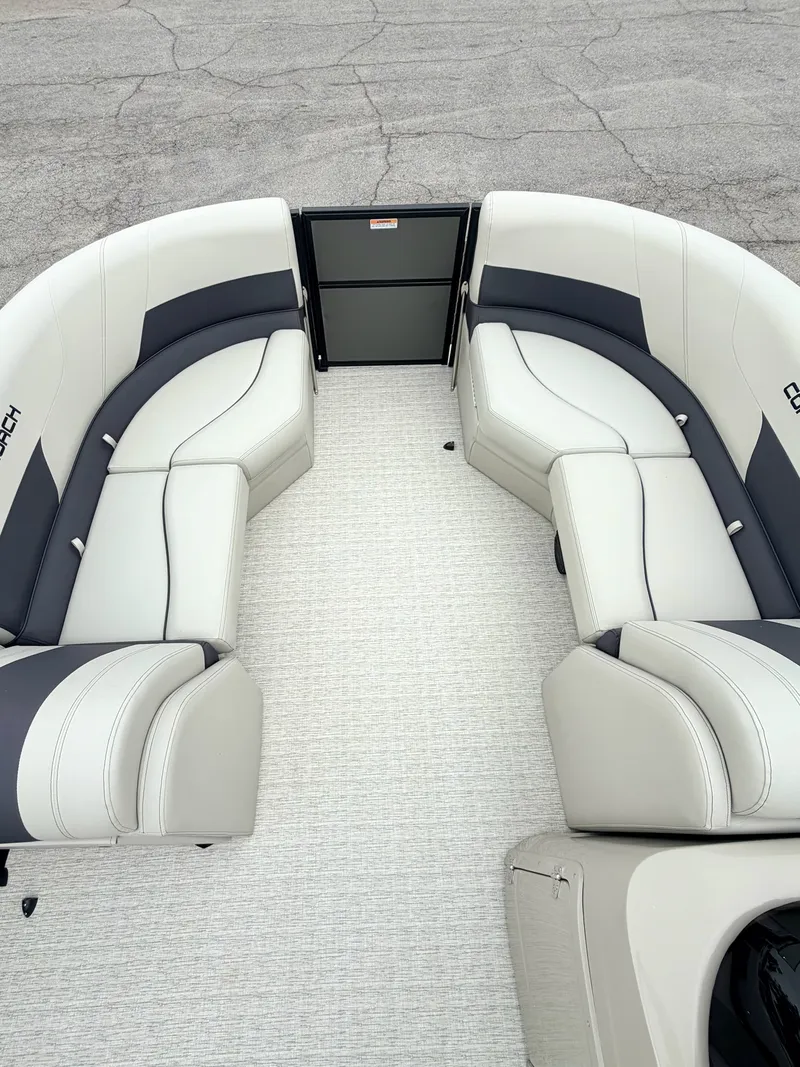 Slide: The Image of Coach Pontoons 223 RFC 2026 - 19