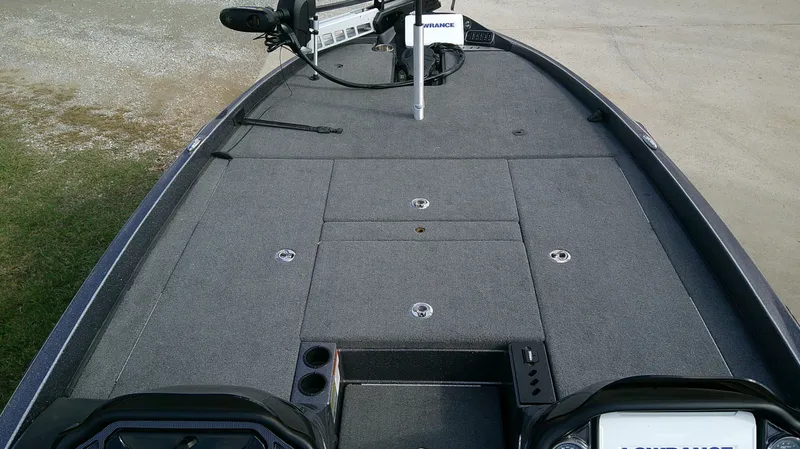 Slide: The Image of Triton 22 TRX Elite 2016 - 19