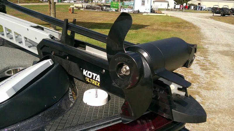 Slide: The Image of Triton 22 TRX Elite 2016 - 7