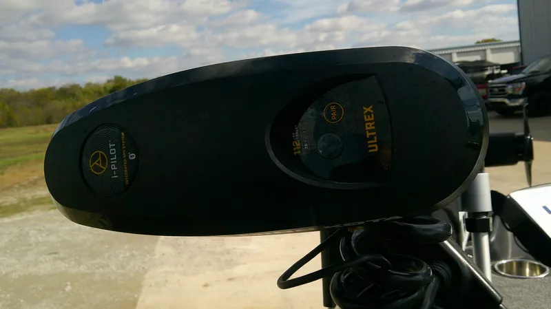 Slide: The Image of Triton 22 TRX Elite 2016 - 8