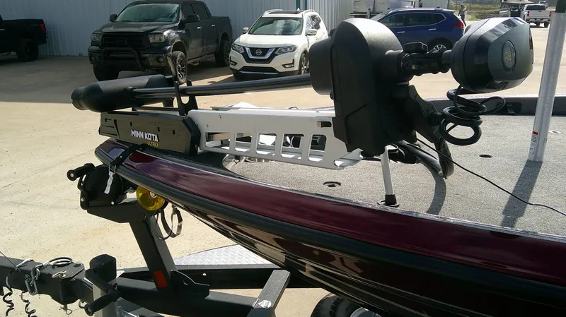 Slide: The Image of Triton 22 TRX Elite 2016 - 9