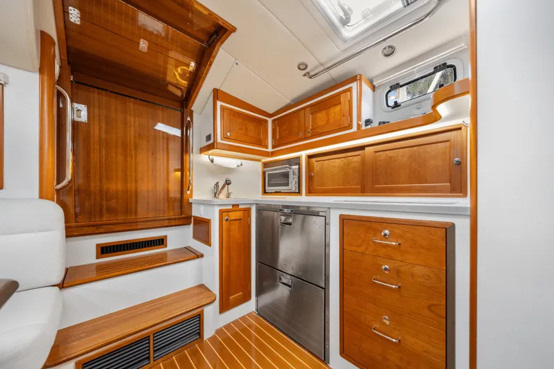 Slide: The Image of MJM 43ZI 2021 - 40