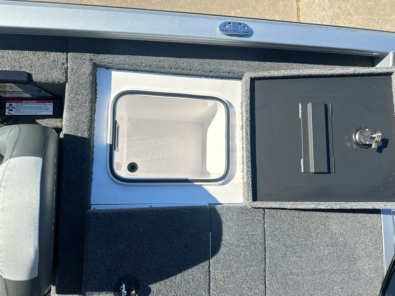 Slide: The Image of Vexus DEFENDER 189 2026 - 14