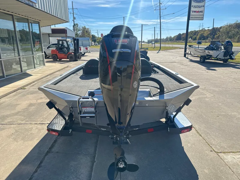 Slide: The Image of Vexus DEFENDER 189 2026 - 2